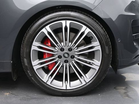 Used 2025 Land Rover Range Rover Sport Autobiography image 35