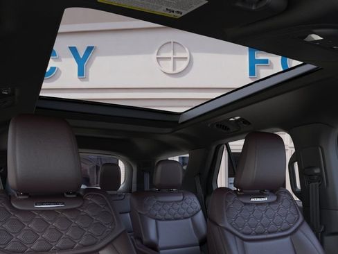 New 2026 Ford Explorer Platinum w/ LUX Leather Package AWD/4WD image 22