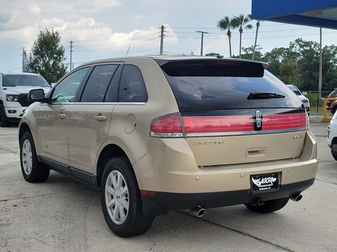 Used 2007 Lincoln MKX 2WD image 3