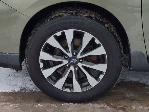 Used 2015 Subaru Outback 2.5i Limited image 13