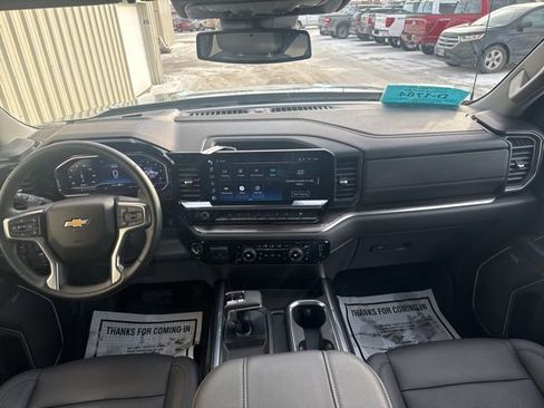 Used 2023 Chevrolet Silverado 1500 LTZ w/ Z71 Off-Road Package image 26