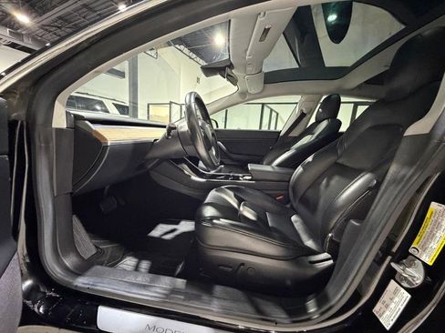 Used 2019 Tesla Model 3 Standard Range image 40