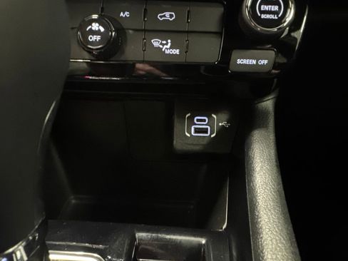 Used 2023 Jeep Compass Latitude AWD/4WD image 24