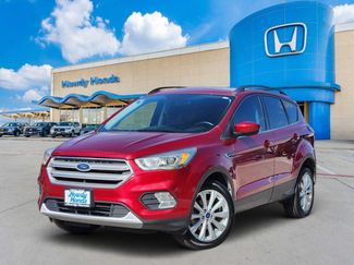 Used 2019 Ford Escape SEL FWD video 1