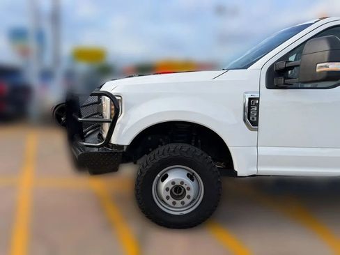 Used 2018 Ford F350 XL w/ Power Equipment Group AWD/4WD image 6