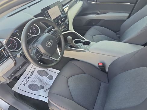 Certified 2022 Toyota Camry LE image 11
