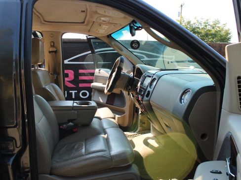 Used 2005 Ford F150 Lariat image 8