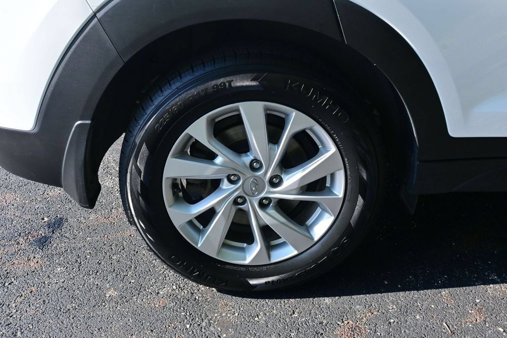Used 2020 Hyundai Tucson Value FWD image 22