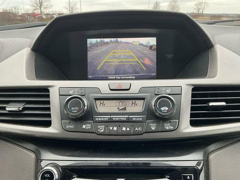 Used 2016 Honda Odyssey EX-L image 17