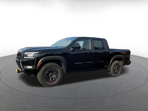 Used 2026 Nissan Frontier PRO-4X AWD/4WD image 8