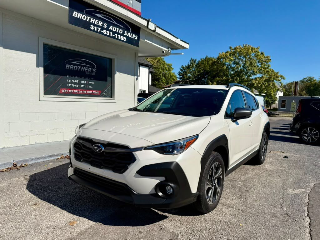 Used 2024 Subaru Crosstrek 2.0i Premium AWD/4WD image 5