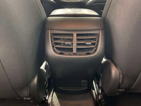 Used 2023 Chevrolet Malibu LT FWD image 14