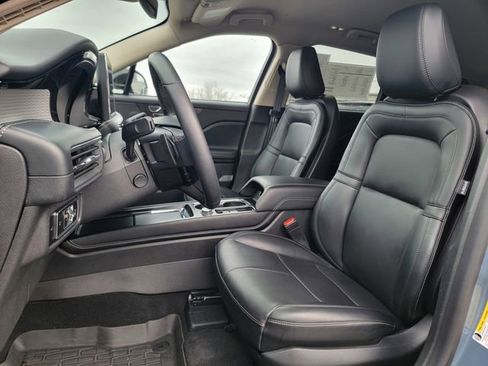 Certified 2024 Lincoln Corsair AWD w/ Equipment Group 101A image 20