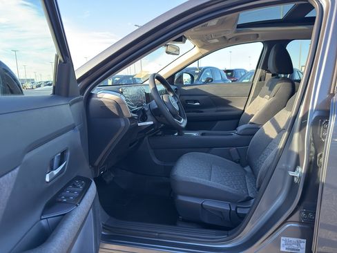 New 2026 Nissan Kicks SV w/ SV Premium Package image 11