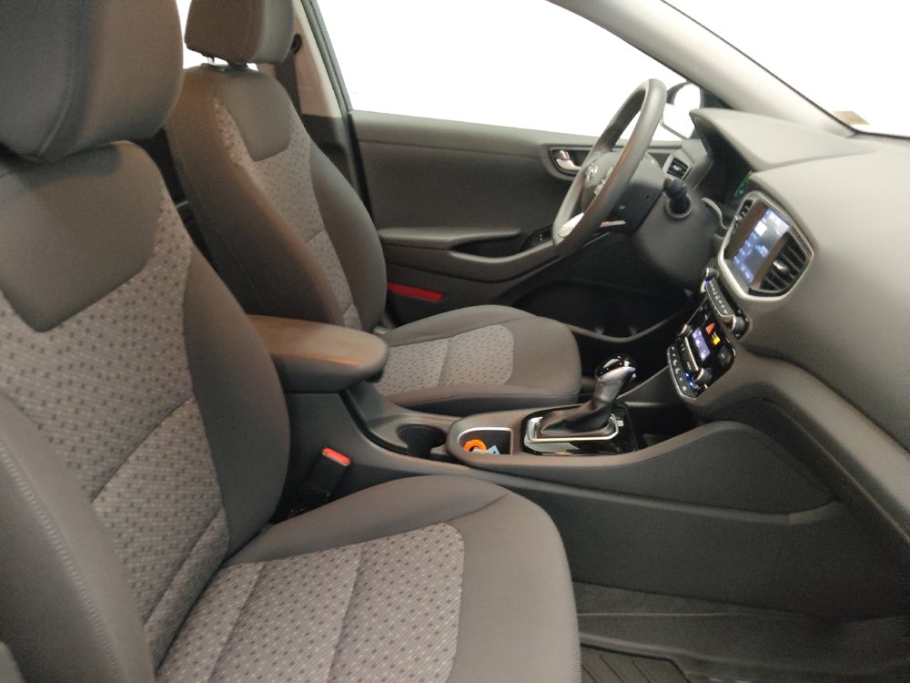 Used 2018 Hyundai Ioniq Blue FWD image 21
