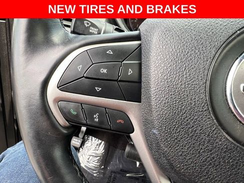 Used 2018 Jeep Grand Cherokee Limited AWD/4WD image 41