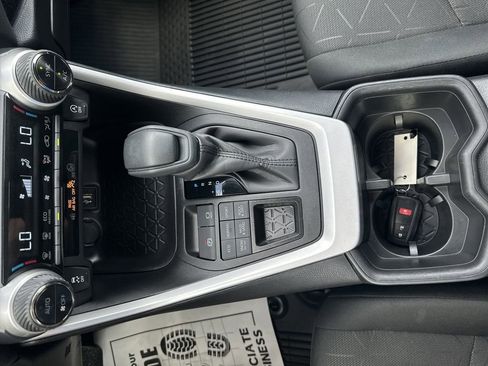 Certified 2024 Toyota RAV4 XLE AWD/4WD image 29