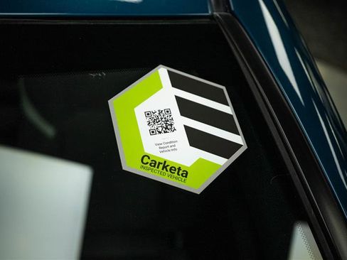 Used 2025 Toyota Camry SE image 27