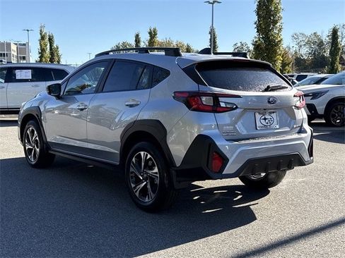 Certified 2025 Subaru Crosstrek 2.0i Premium image 5