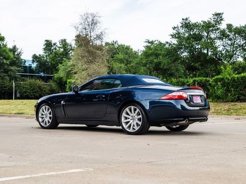 Used 2007 Jaguar XK Convertible RWD image 35