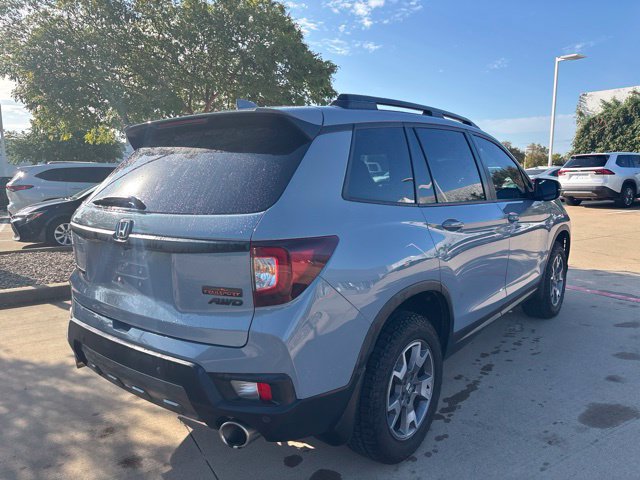 Used 2023 Honda Passport TrailSport image 5