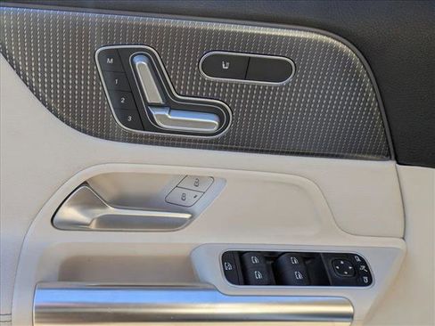 Used 2022 Mercedes-Benz GLA 250 GLA 250 image 6