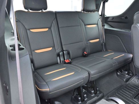 Used 2022 GMC Yukon AT4 image 39