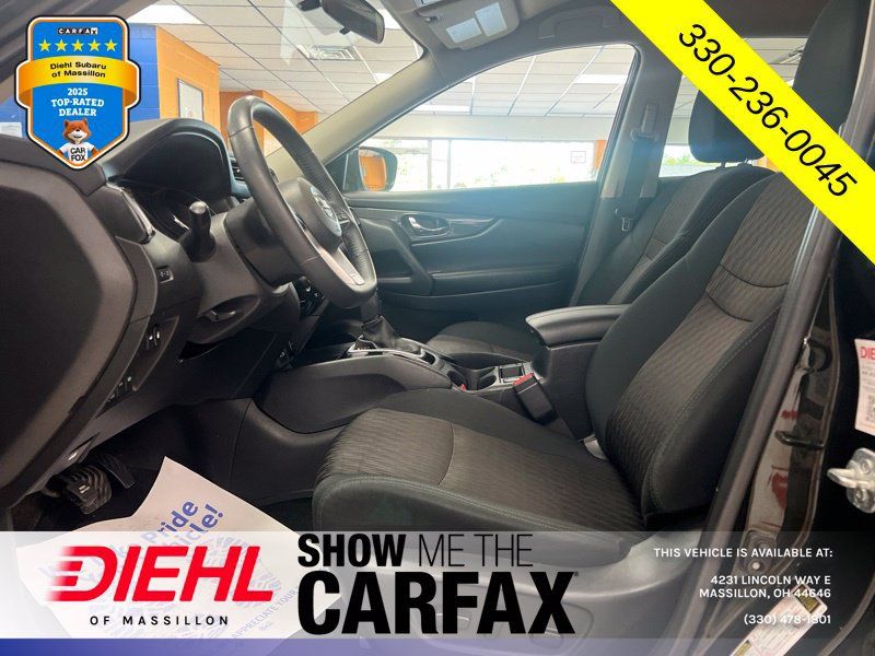 Used 2018 Nissan Rogue SV AWD/4WD image 22