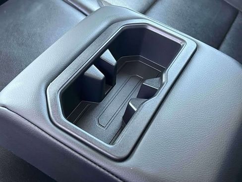 Used 2022 Toyota Tundra SR5 w/ SR5 Premium Package image 19