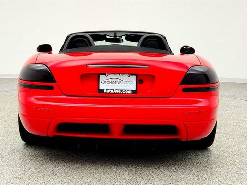 Used 2004 Dodge Viper SRT-10 RWD image 6