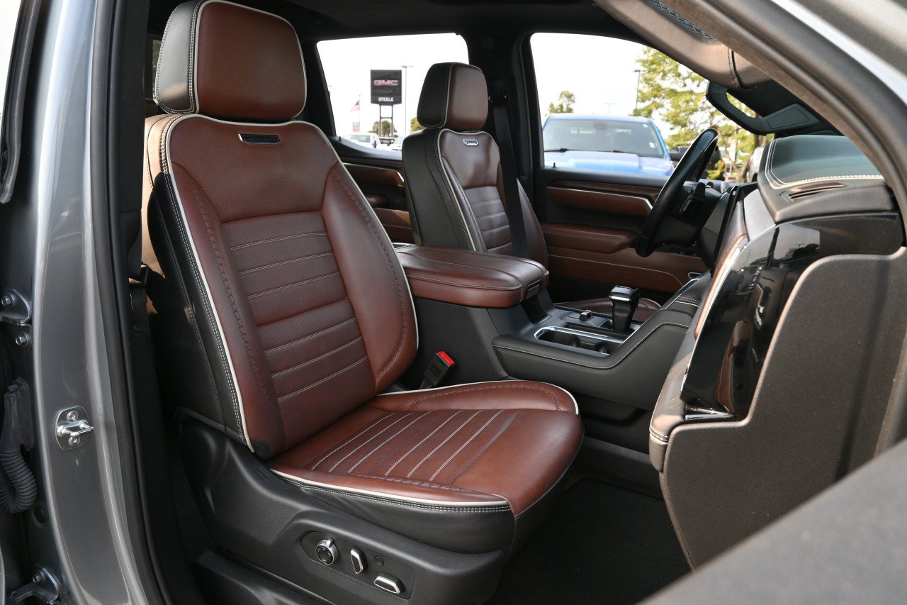 Certified 2025 GMC Sierra 1500 Denali Ultimate AWD/4WD image 25