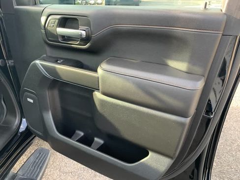 Used 2020 GMC Sierra 2500 AT4 w/ AT4 Premium Package AWD/4WD image 27