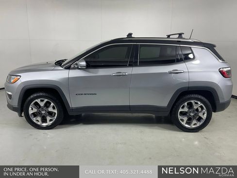 Used 2021 Jeep Compass Limited w/ Sun and Sound Group AWD/4WD image 9