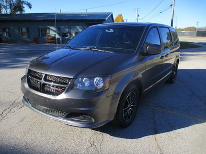 Used 2017 Dodge Grand Caravan SE