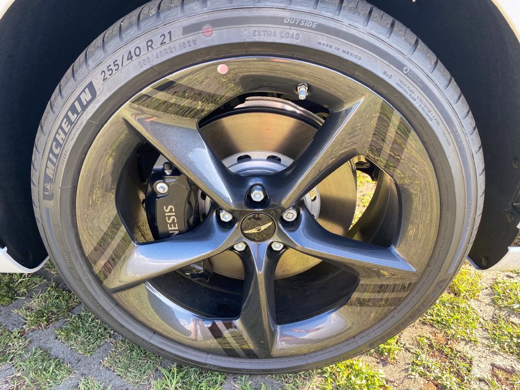 New 2026 Genesis GV70 2.5T Sport Prestige AWD/4WD image 9