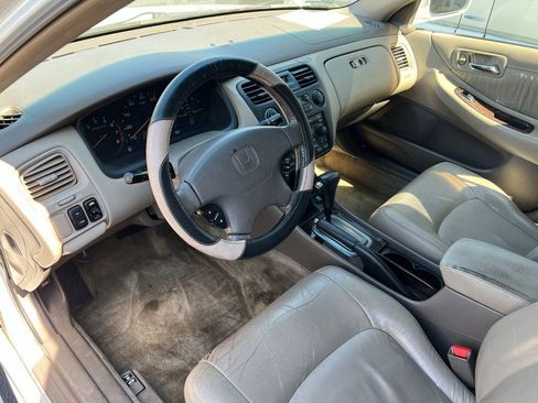 Used 2002 Honda Accord EX image 12