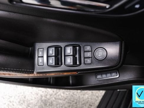 Used 2020 Chevrolet Tahoe Premier image 25