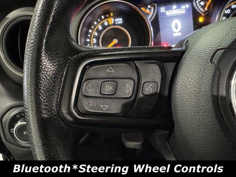 Used 2021 Jeep Wrangler Unlimited Sport image 5