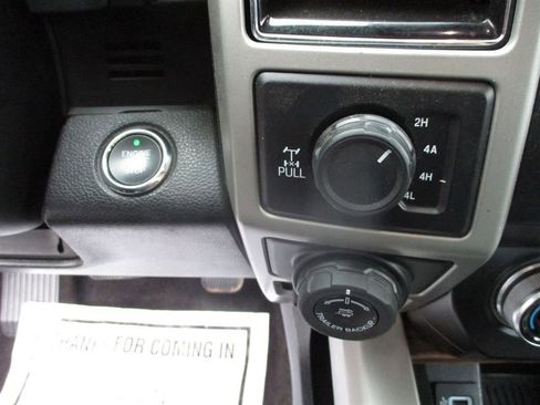 Used 2019 Ford F150 Lariat w/ Equipment Group 502A Luxury image 17