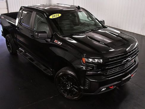 Used 2021 Chevrolet Silverado 1500 LT Trail Boss w/ Convenience Package II image 14