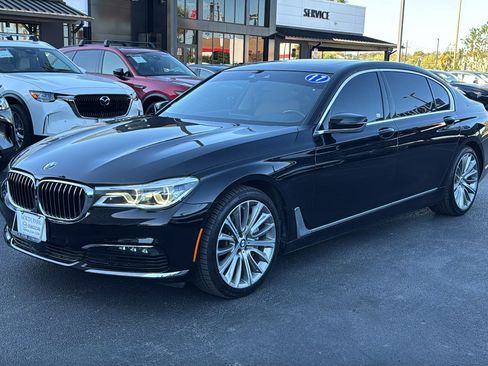 Used 2017 BMW 750i 750i image 4