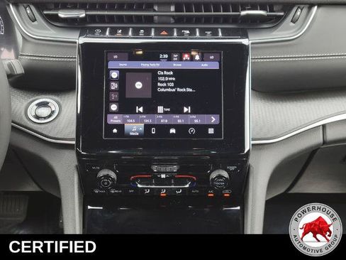 Used 2024 Jeep Grand Cherokee L Laredo RWD image 23