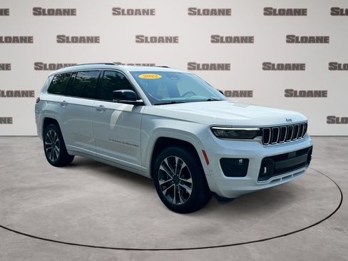 Used 2022 Jeep Grand Cherokee L Overland w/ Advanced Protech Group III AWD/4WD image 7