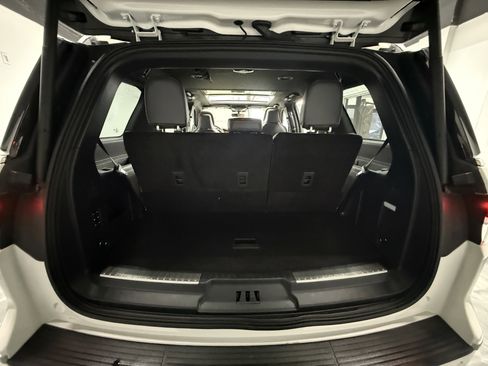 Used 2024 Lincoln Navigator Reserve w/ Equipment Group 201A image 30