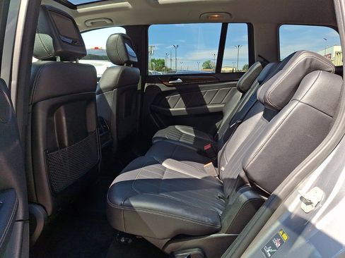 Used 2015 Mercedes-Benz GL 450 4MATIC image 18