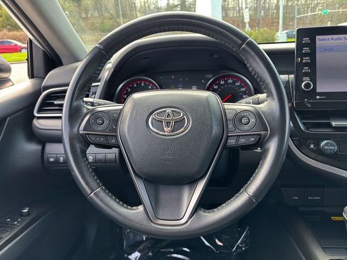 Used 2023 Toyota Camry XSE image 26