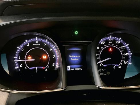 Used 2016 Toyota Avalon Touring FWD image 24