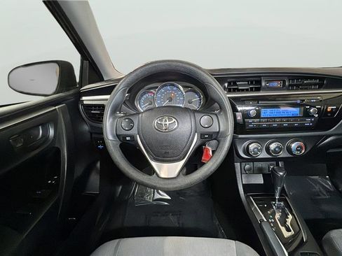 Used 2014 Toyota Corolla L image 15