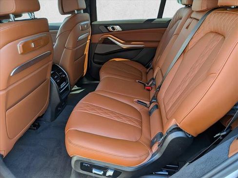 New 2027 BMW X7 M60i AWD/4WD image 17
