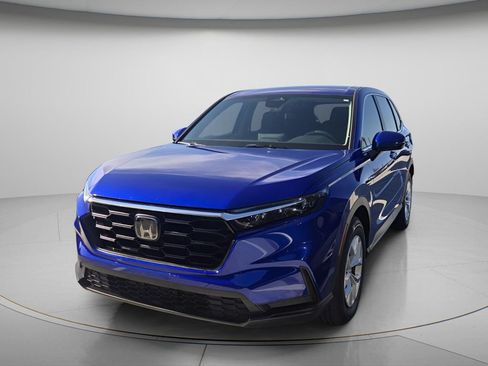 Used 2025 Honda CR-V LX image 4